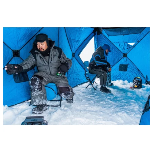 Clam C-720 Thermal Hub Shelter in use