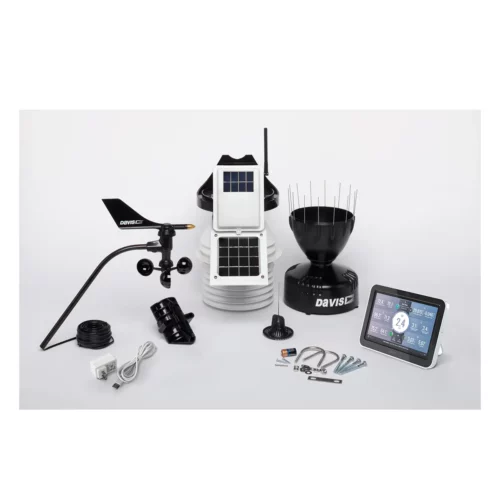 Wireless Vantage Pro2 with 24-Hour Fan Aspirated Radiation Shield and WeatherLink Console contents