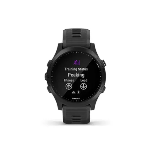 Garmin Forerunner 945 in black training status page