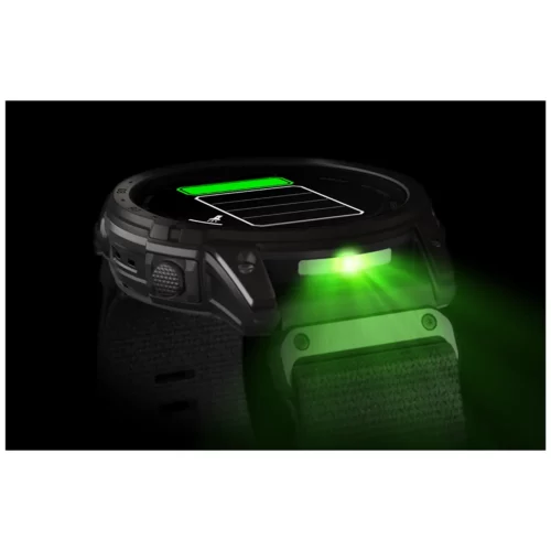 Garmin tactix 7 AMOLED green flashlight on